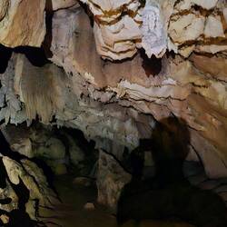 ...in die Phaboun Cave?