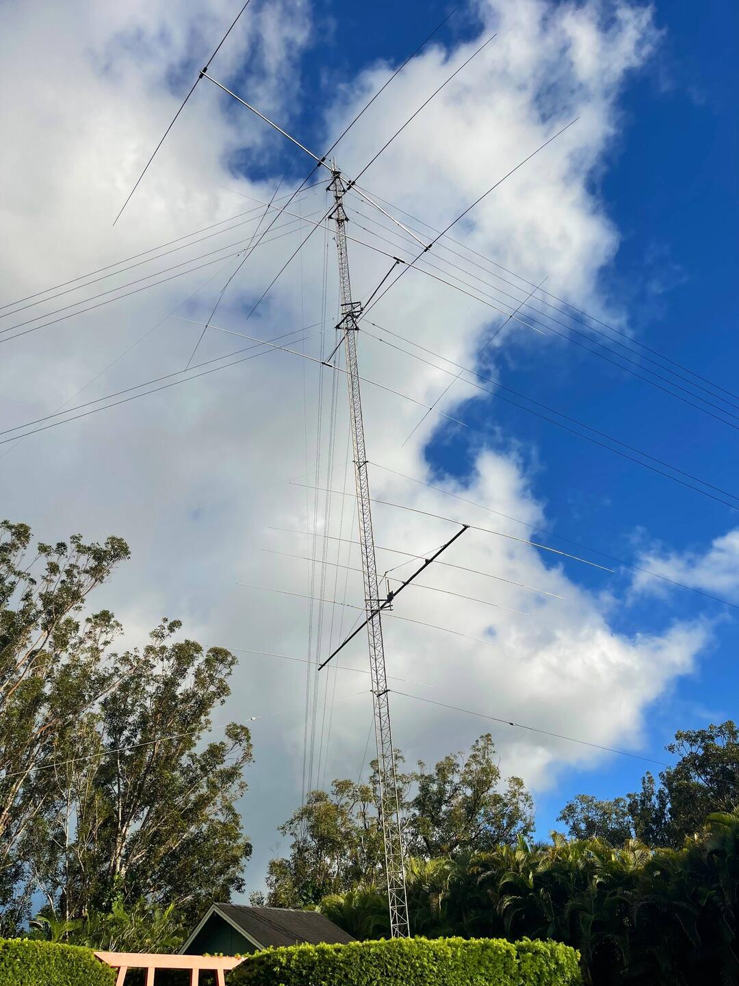 Tower #1: 4el40 2el40 5el20