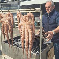 Mittagessen in Poros