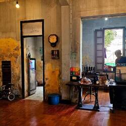 Hier wird leckerer Kaffee bestellt im Hichillico Café.