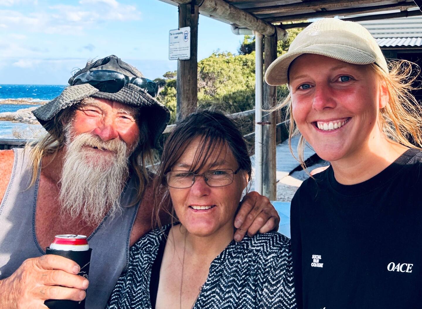 Trevor, Bierhilfe, Luca