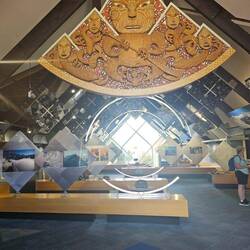 Visitor center assez incroyable dans son architecture et sa decoration, donne sur le Mont Cook