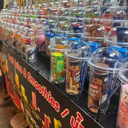 Auswahl an Shakes mit deren Zutaten