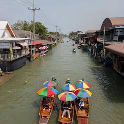 Floating Market