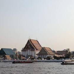 Wat Kanlayanamit Woramahawihan