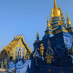 Blue Temple - Rong Suea Ten Temple