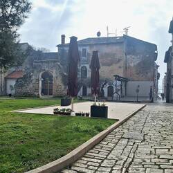 Interessanter Platz in der Altstadt