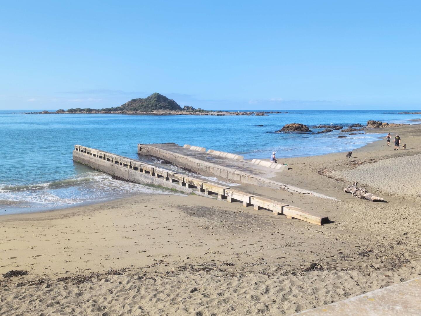 The Island Bay jetty, more rundown than I remember it as