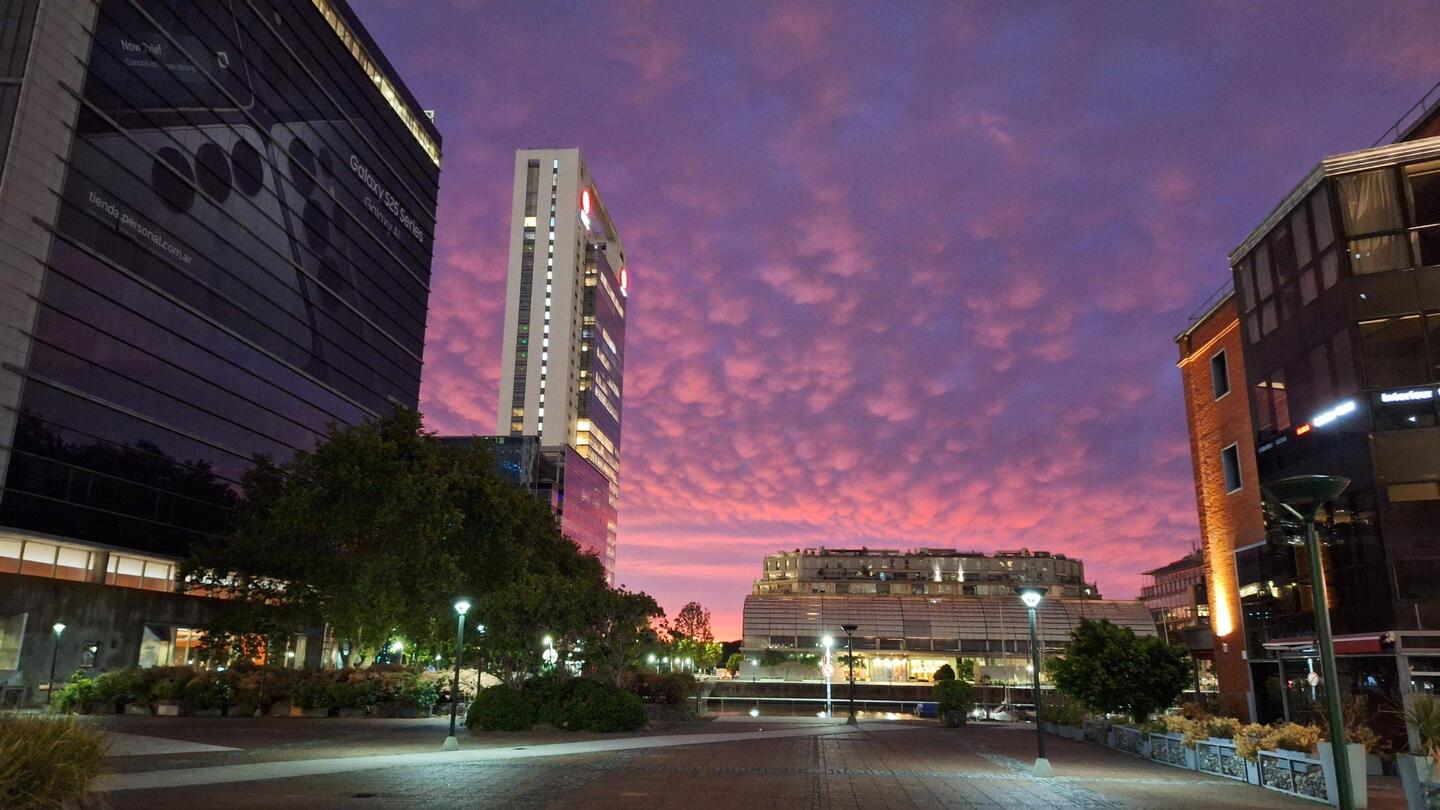 We walked to the port and the sunrise was pretty amazing.
