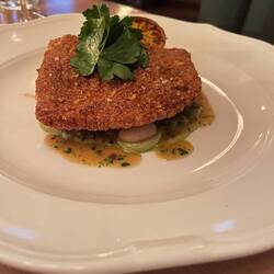 Fried skate with white beans