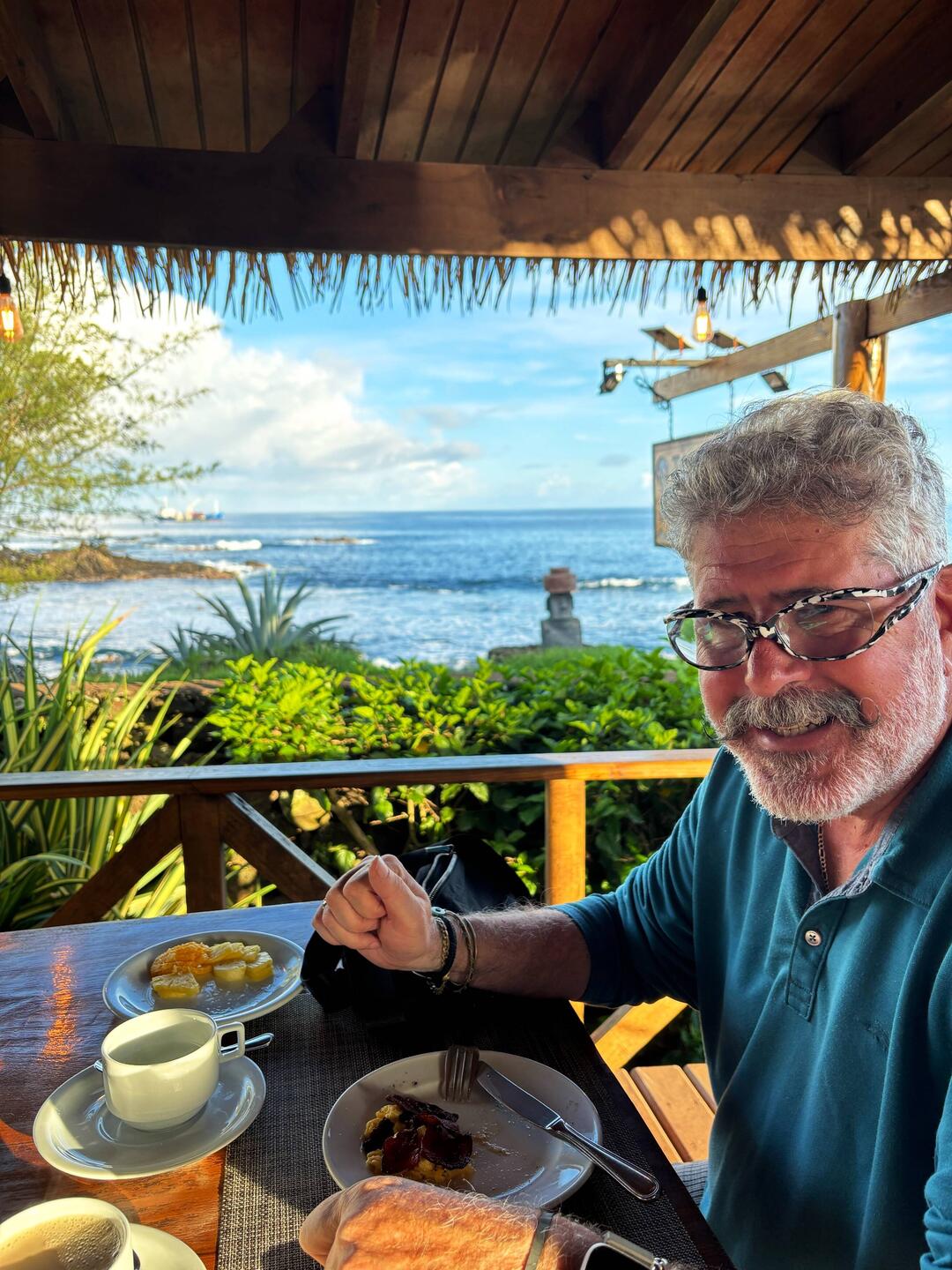 Final breakfast in Rapa Nui