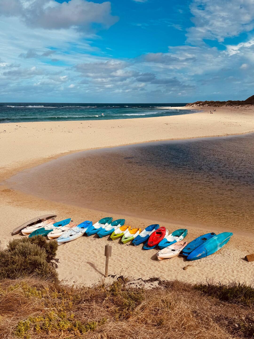 Endstation des Tages: Margret River Mouth – Fluss trifft Meer.