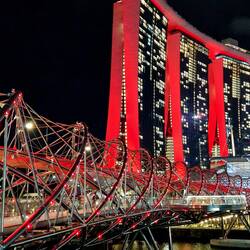Helixbridge & Marina Bay-Hotel