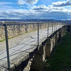 Die Stadtmauer von Motovun
