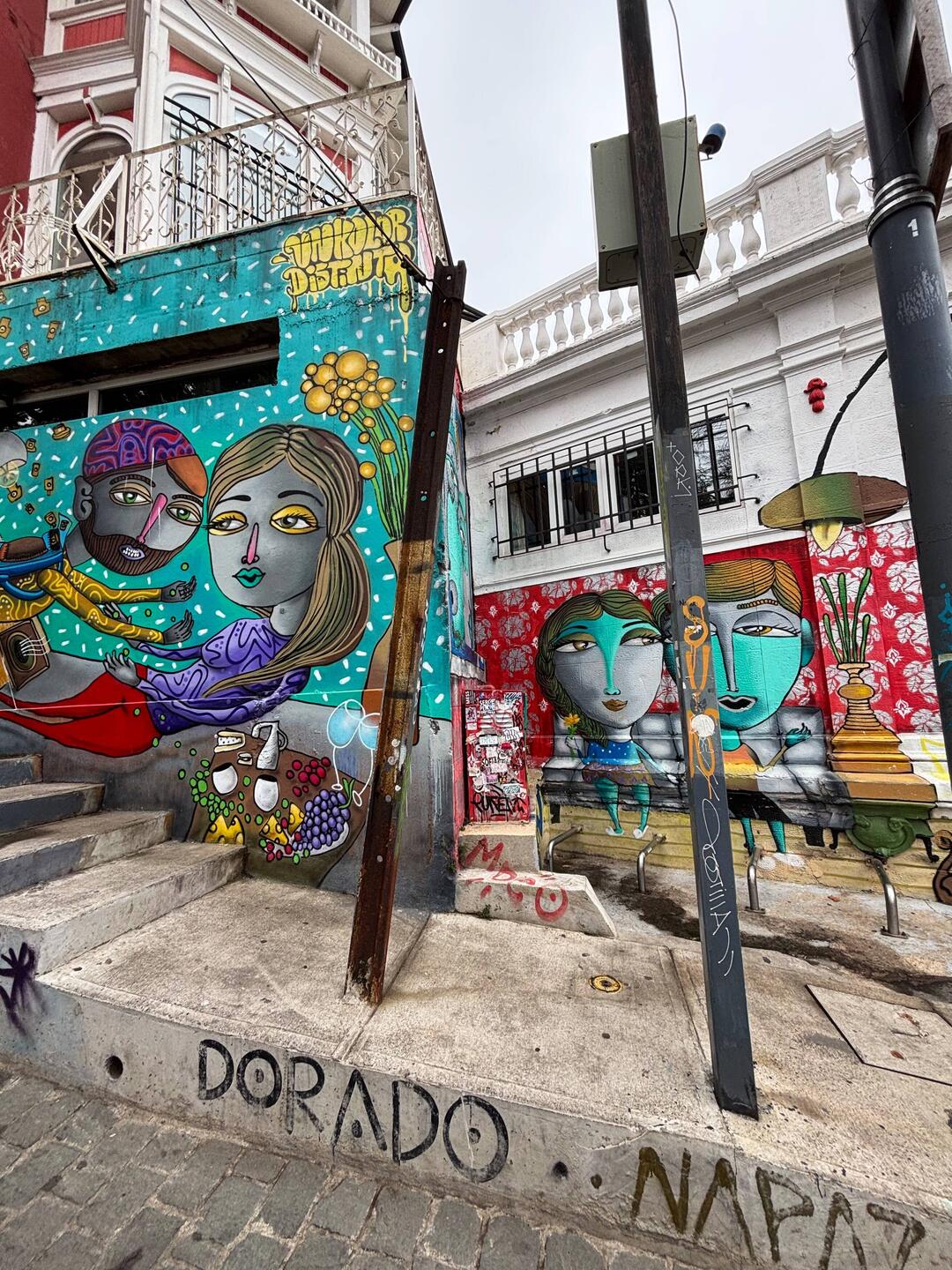 Can't get enough of the murals
