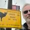 Immer wieder weisen Straßenschilder auf das Vorkommen des Pudu hin.