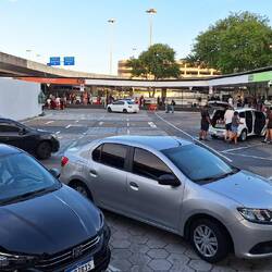 A really well organised Uber pick up zone at the airport.