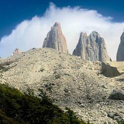 You can see the line of walkers approaching the top of the moraine