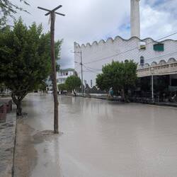 Strasse unter Wasser