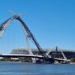 Matagarupbrücke zum Stadion (Fußgänger)