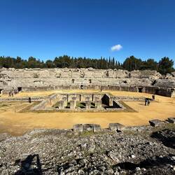 Roman amphitheater seated 25000
