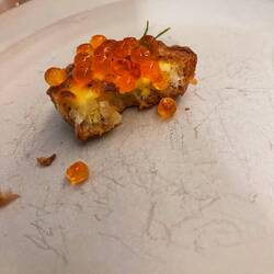 Egg tart with roe