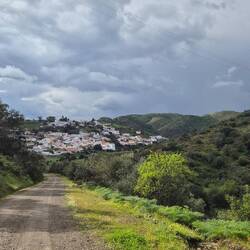Odeleite, ein beschaulicher Ort mit ca. 570 Einwohner, doch mind. 4 Restaurants. 👍