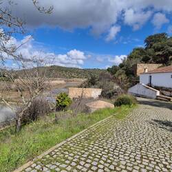 Schade, kein rüberkommen über die Ribeira Odeleite.