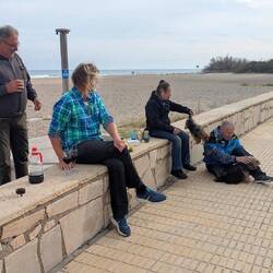 Man versammelt sich ...