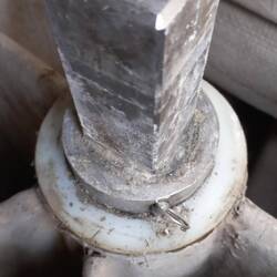 Tête de la mèche du safran et la bague teflon