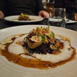 Papi hat sich auf Kalb gefreut, serviert wurde ein Sellerieschnitzel🤣. War aber auch super😋
