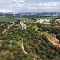 In der Bildmitte ist unser Stellplatz, wir konnten den letzten freien Platz ergattern
