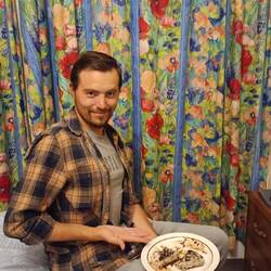 "Pas d'anniversaire sans gateau"