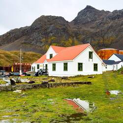 The former station manager's villa now houses the South Georgia Museum — Grytviken, SGI.