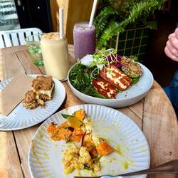 A well earned brunch at Eastwood following our rafting adventure