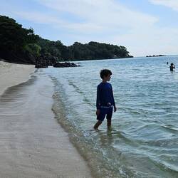DJ enjoying the warm Indian Ocean water