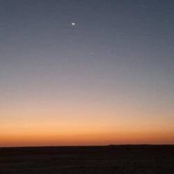 Die Nacht bricht an.