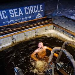 Schnee-Eulerich im Wasser