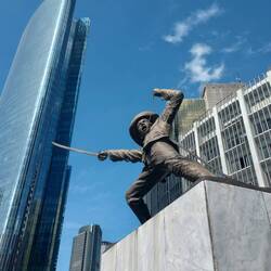 Lots of national heros who mostly came to messy ends