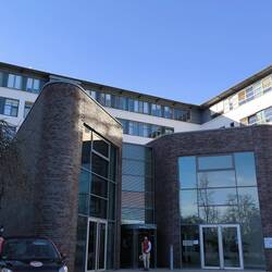 Carl von Basedow Klinikum