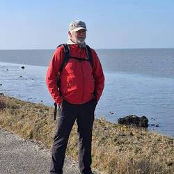 ....und links die Nordsee, ganz weit draußen liegt Texel.