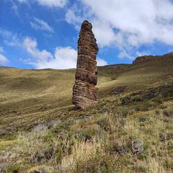 Piedra Clavada