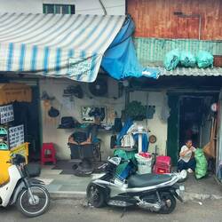 Zum Beispiel beim Friseur