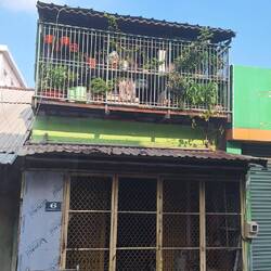 Das etwas andere Milieu der Stadt - oben wohnen, unten Dienstleistung