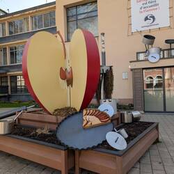 noch ein wenig Kunst vor der Tür