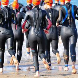 Neoprenanzüge und vieles mehr - vor dem Schwimmen habe ich großen Respekt!