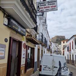 Hier kaufen wir ein.