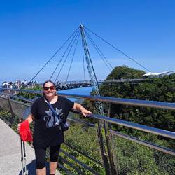 👍 auch sie ging über die Brücke 🫣🫢