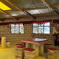 Plaza de las Banderas Uyuni