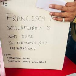 9kg of stuff I bought new or brought with no reason 🤦🏻‍♀️😅